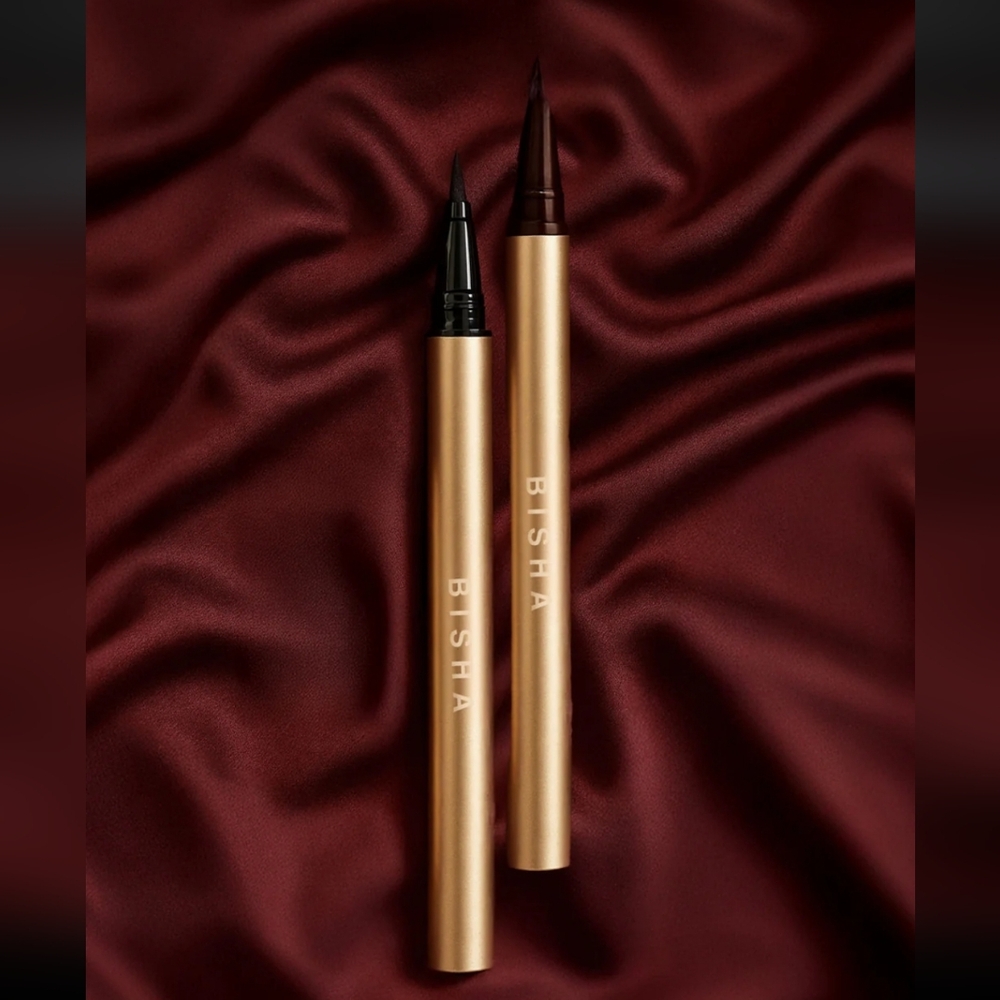 BISHA Essential Eye Designer Duo Set in: Downtown Black & Uptown Brown